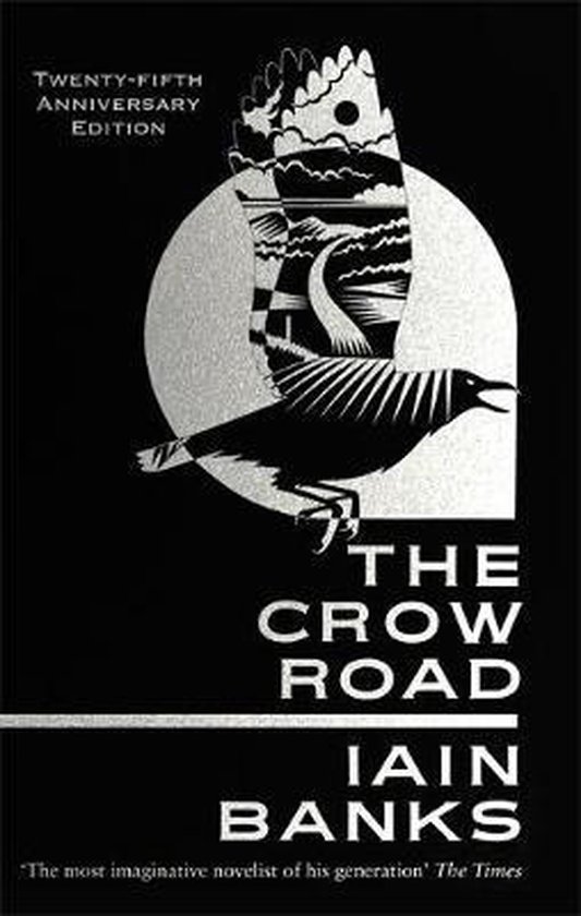 Boek "The Crow Road" door Iain Banks, 25e jubileumeditie, met een kraai die opvliegt tegen een zilveren cirkel.