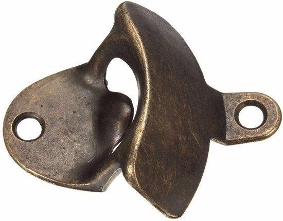 Bronzen wandflesopener met oogjes, gezien vanaf de zijkant.