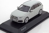 Audi Q7 - 1:43 - Spark