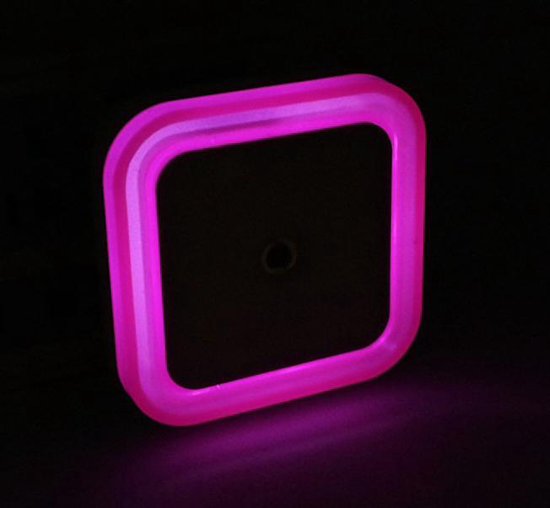 3 x Roze LED Nachtlampjes met lichtsensor - Nachtlamp | Nachtlicht | Kinderkamer | Slaapkamer | Woonkamer | Badkamer | Overloop | Bewegingssensor met licht | Veiligheidslampje | 3-delige set | - Merkloos