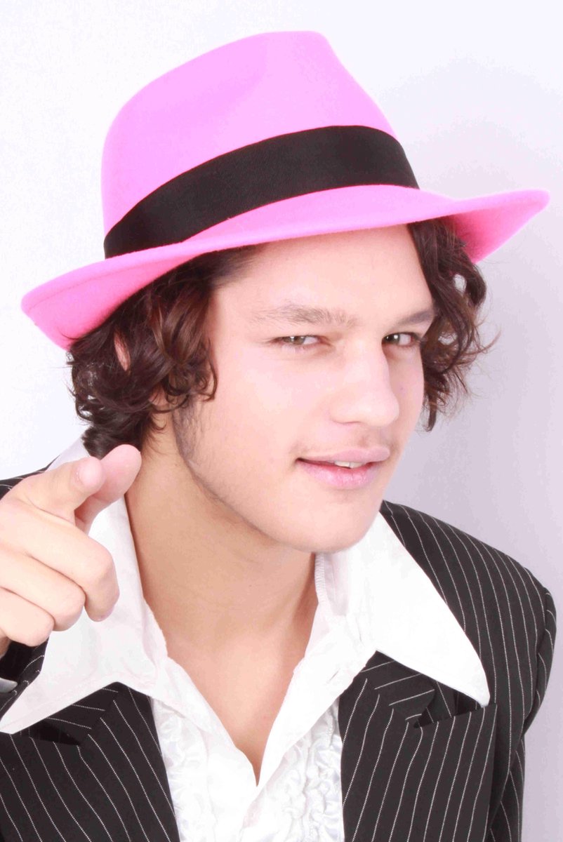 Al Capone hoed wolvilt pink Maat 57