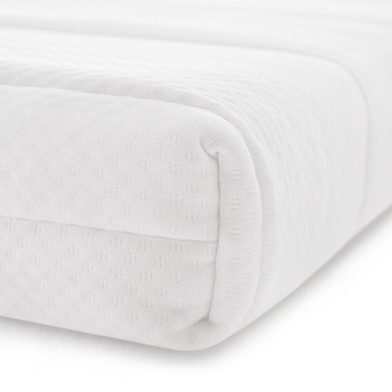 Soldes Matelas bébé 60x120 : découvrez nos modèles