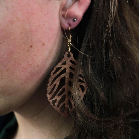 Hoentjen Creatie, Boucles d'oreilles en bois - Plateau en noyer grand