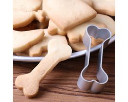 Hondenkoekjes uitsteker hondenbot - Uitsteekvorm voor het maken van koekjes in de vorm van een bot / kluifje