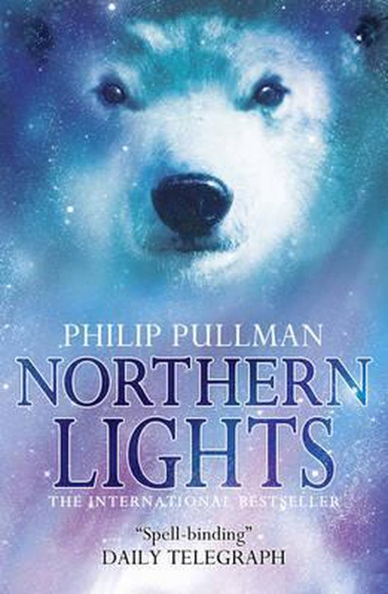 Couverture du livre "Northern Lights" de Philip Pullman, avec un gros plan d'un ours polaire sous un ciel étoilé.