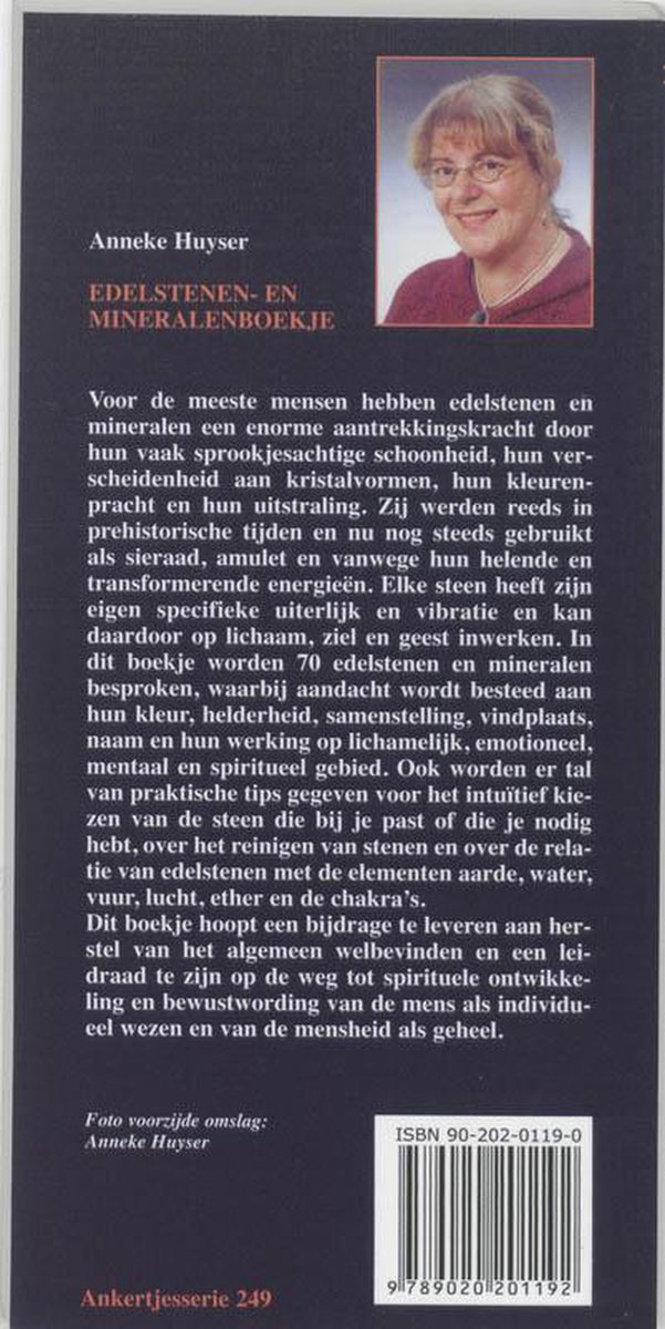 Portret van Anneke Huyser, auteur van Edelstenen- en mineralenboekje.