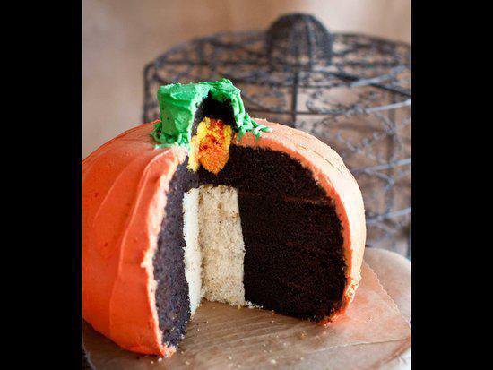 Surprise Inside Cakes
