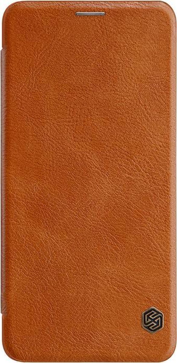 Nillkin Qin PU Leather Book Case - Geschikt voor Samsung Galaxy A9 (2018) - Bruin