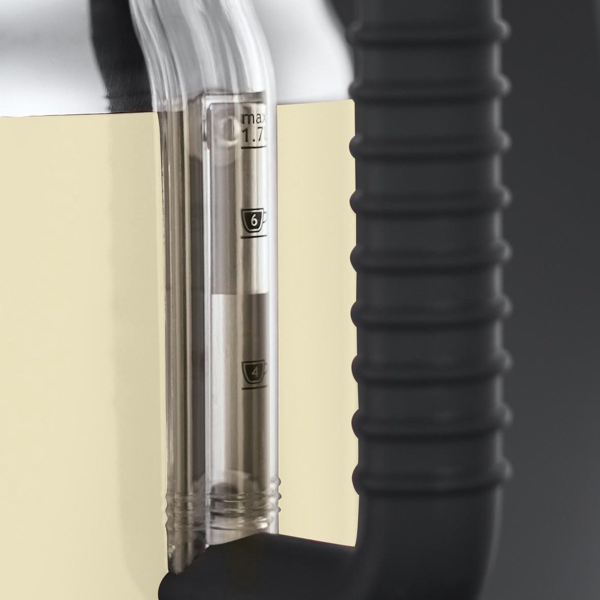Russell Hobbs 21672-70 Retro Vintage Cream Waterkoker - Crème — afbeelding 3