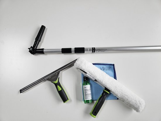 Telescoopsteel Ramen wassen