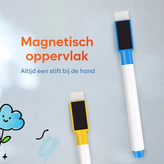 Twee whiteboard stiften met blauwe en gele doppen, met een zwarte magneet aan de wisser.
