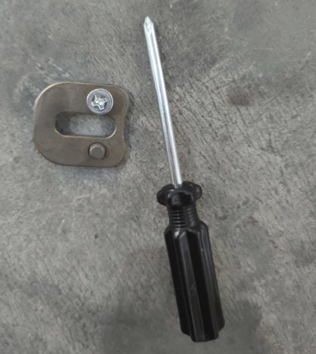 Borstelloze Mini-Kettingzaag met Verbeterde Kettingsmering en Kettingspanner
