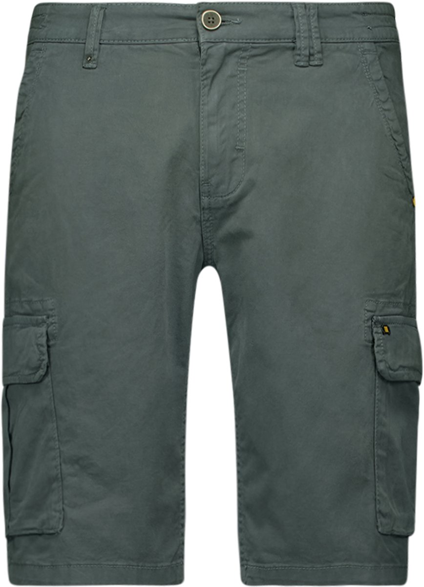 Cargo short