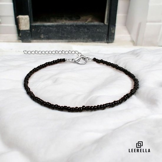 Leerella Choker Multikralen Zwart 30+10 cm - Kralenketting Dames - Verstelbare Kralenketting - Trendy & Stijlvolle Halsketting - Perfect Cadeau voor Elke Gelegenheid