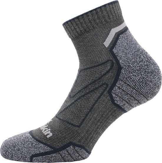 Chaussettes de sport unisexes Jack Wolfskin VOJO LIGHT SOCK LOW C - gris foncé - Tailles 44