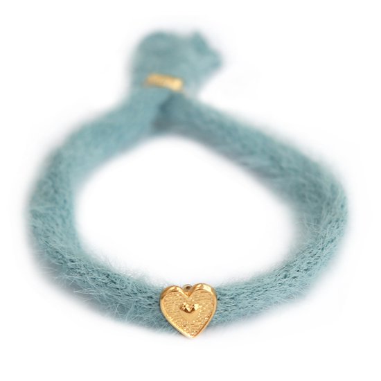 Bracelet bleu duveteux