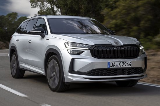 Tapis de coffre en caoutchouc sur mesure pour Skoda Kodiaq 2024 - présent - Version : Convient uniquement aux modèles avec plancher de chargement bas