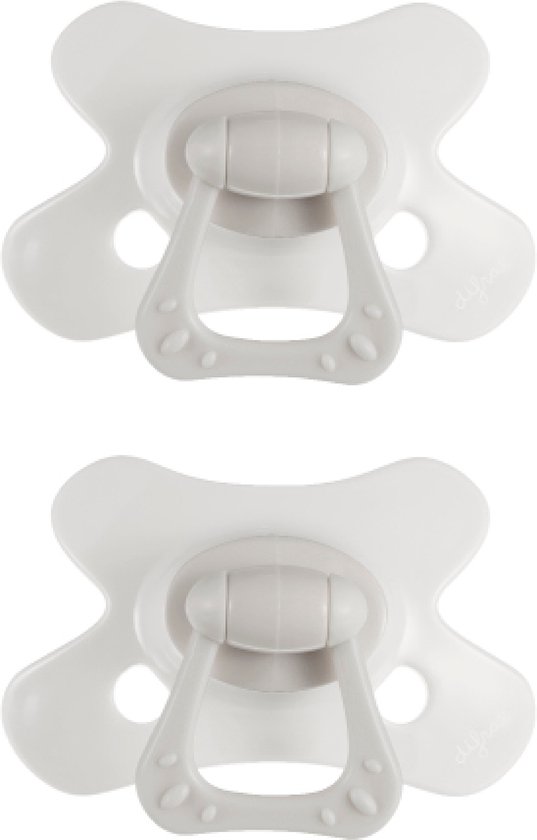 Twee witte Difrax dental fopspeentjes met lichtgrijze grips.