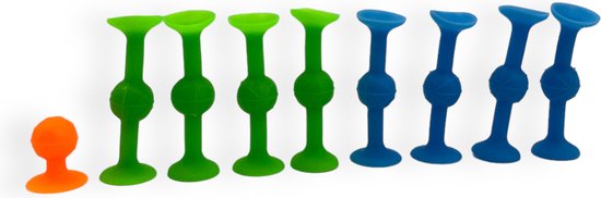 Oranje en groene Popdarts met blauwe Popdarts op een witte achtergrond.
