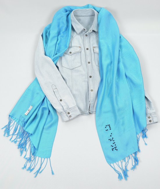 ELIZ YAKAR - Unisex Paisley Pashmina sjaal “Braille V” met hand geborduurde onzichtbare woorden in braille-alfabet _PEACE OF MIND_ - blauw - kerst cadeau manen en vrouw