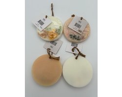 Luchtverfrisser - Geurkaars voor Garderobe - SET van 4 Hangende Kledingkastparfum - Garderobe Verfrisser - Kamer Luchtverfrisser Hangers - Auto Lucht Verfrisser - Aromatherapie Wax Wabletten - Cadeau