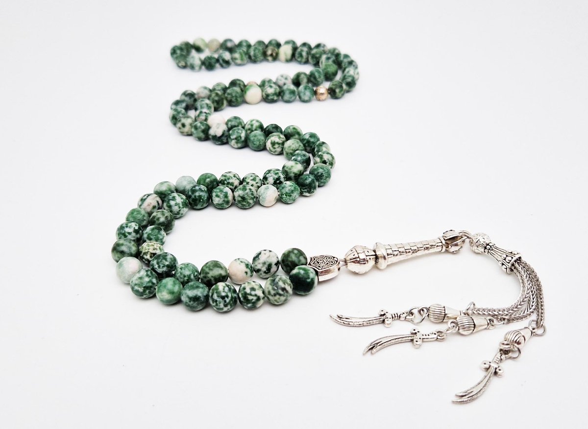 Handgemaakte tesbih "Tasbih" natuursteen "Qinghai hade" - Aantal kralen 99 - Diameter kralen 8MM - met metaal tassel "Zwaarden" - Een mooi cadeau-idee