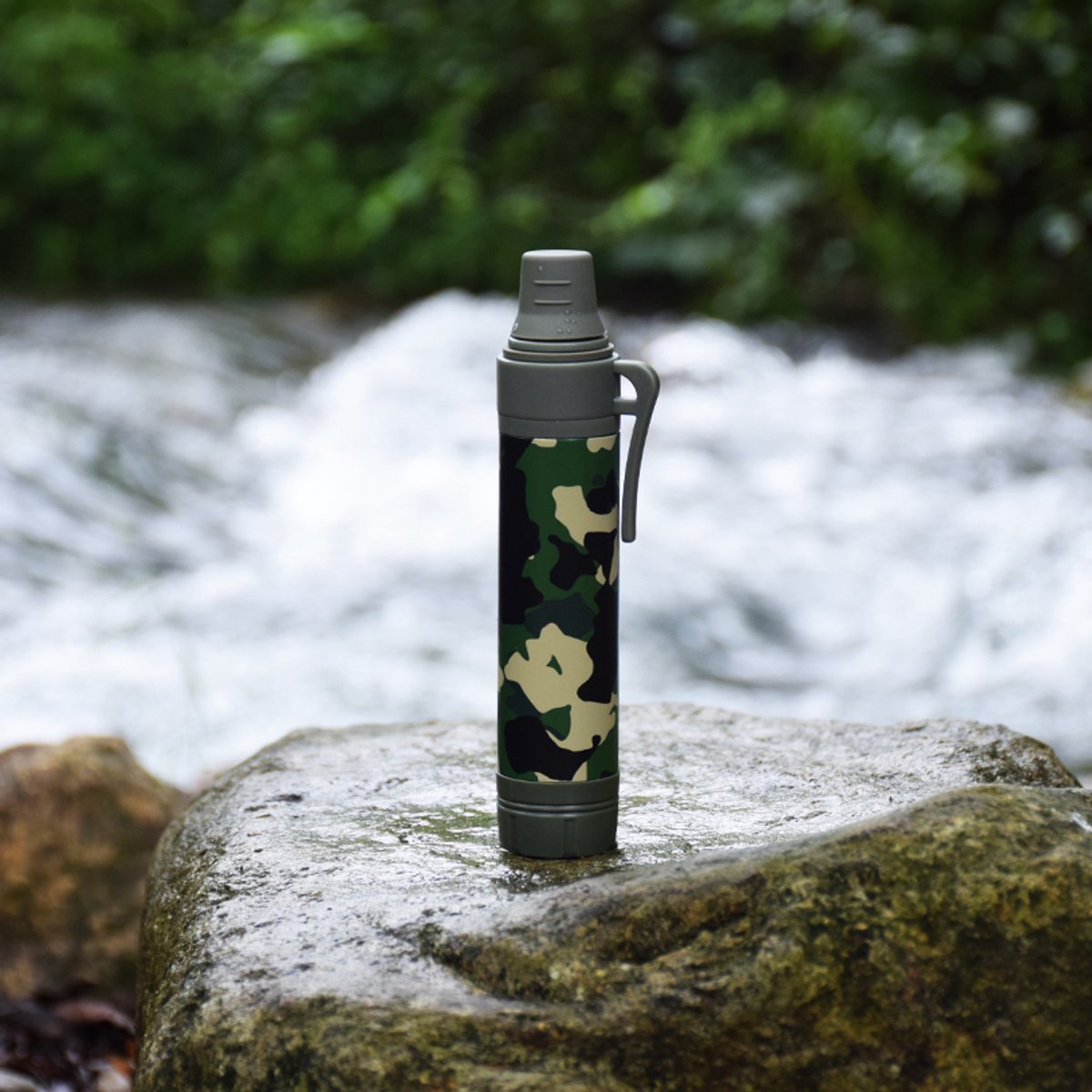 LotaHome - Survival Waterfilter - Noodpakket - Water Filter Straw - Waterfles Filter - Filtert tot 2000 Liter - Waterfilter - Waterzuiveringsapparaat - BPA-vrij - Outdoor en Camping - Complete Set voor Noodgevallen en Reizen - Voor Schoon Drinkwater