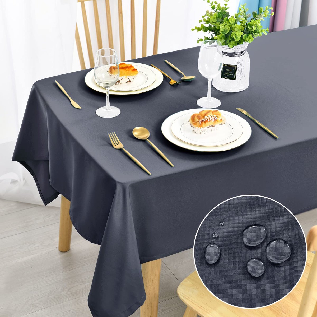 La'Moussawi ® Tafelkleed met Water- en Vlekbescherming voor Binnen en Buiten, 135 x 180 cm