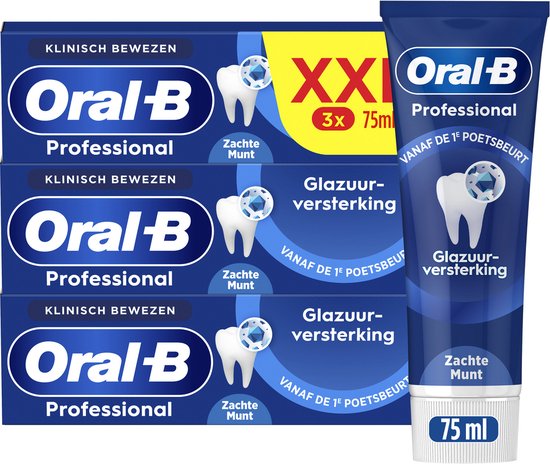 Drie tubes Oral-B Professional tandpasta met glazuurversterking, zachte munt smaak, 75ml per stuk.