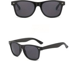 Wayfarer Classic zonnebril - Rechthoekig Zwart Montuur - Zwarte Glazen - Bril Hipster Vintage Retro Dames Heren Vierkant Rechthoekige Classic | Carnavalsbril | Festival bril| Retro Zonnebril | Zonnebril Heren | Zonnebril Dames |