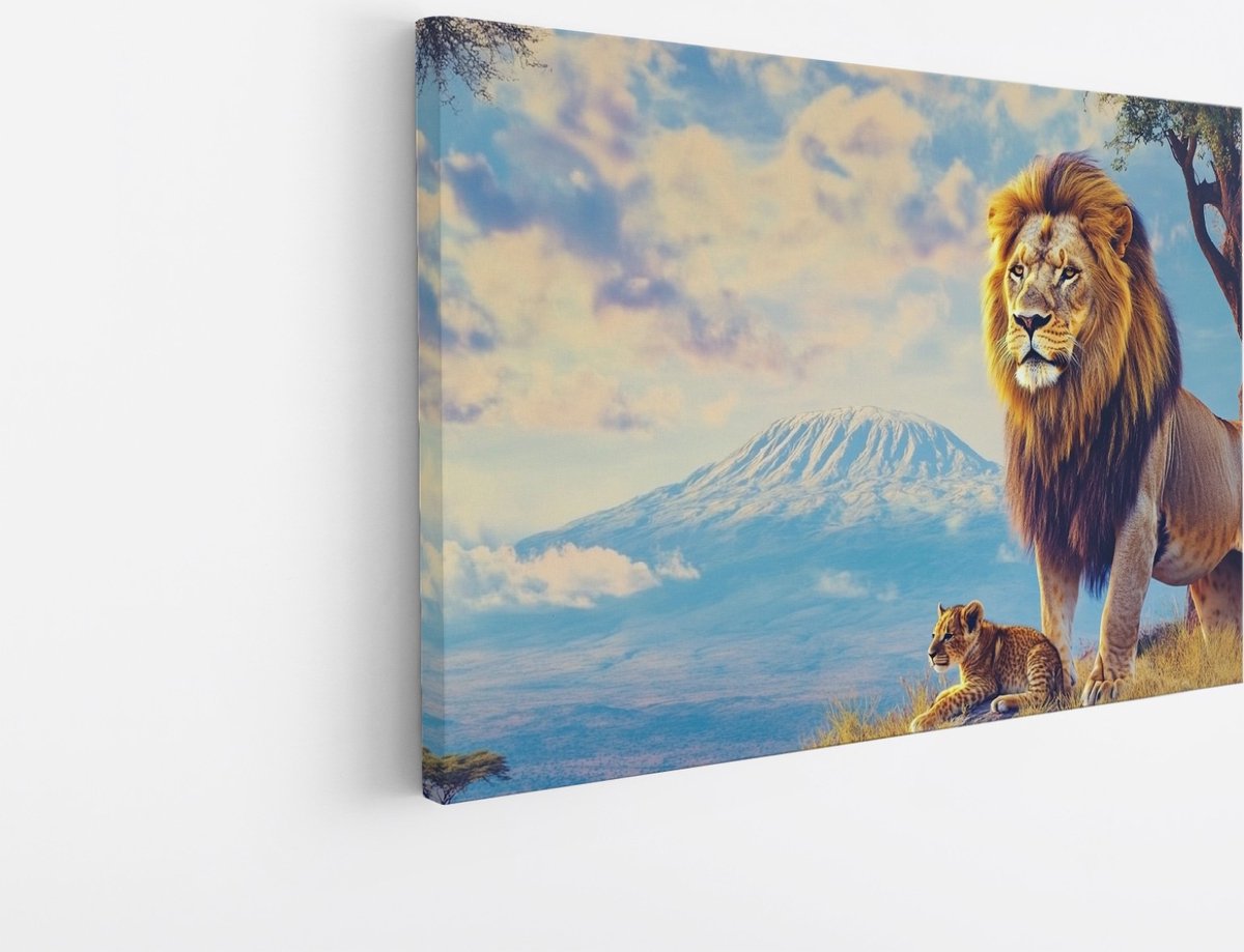 Saammp Canvas Schilderij - Leeuw met welp en kilimanjaro - Dieren - Abstract - 30x20 - Foto op canvas - Wanddecoratie - Muurdecoratie Woonkamer - Slaapkamer decoratie - Canvas Print Multicolor