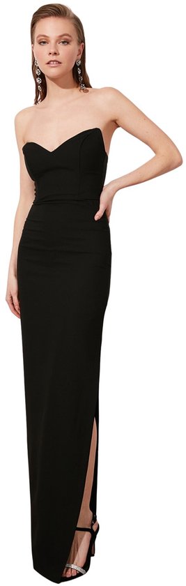 Trendyol Zwarte, Gevoerde, Geweven, Lange, Elegante Avond- En Nachtjurk Met Voering, Tprss21Ae0047