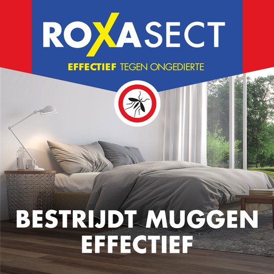 Een slaapkamer met een bed en ramen, met de tekst 'BESTRIJDT MUGGEN EFFECTIEF'.