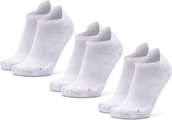 DANISH ENDURANCE Chaussettes de course courtes et légères 3 paires - technologie anti-ampoules - Taille 39-42