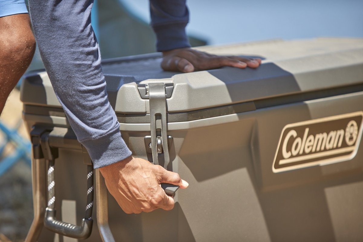 Coleman Convoy 100 QT koelbox met wielen - 94 liter
