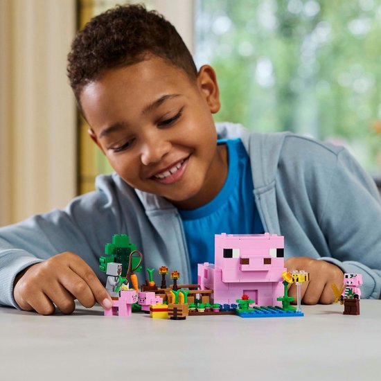 LEGO Minecraft Het huis van het biggetje - 21268