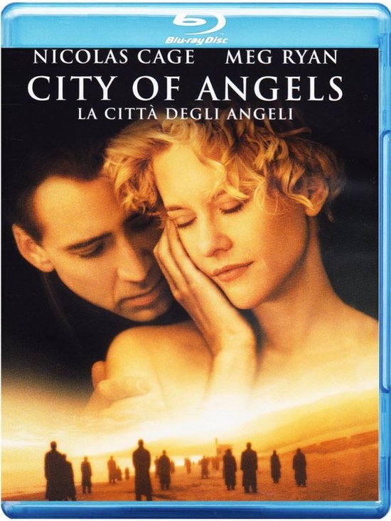 Blu-ray hoes van City of Angels met Nicolas Cage en Meg Ryan. Ze worden omhelsd met op de achtergrond een menigte figuren.
