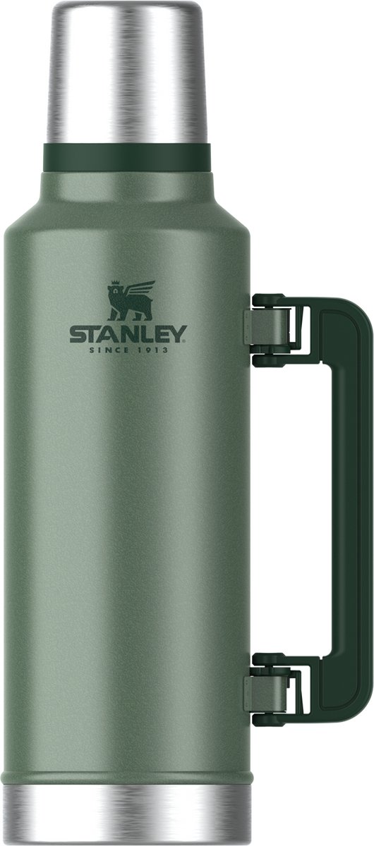 Stanley Classic Legendary Thermosfles 1.9L - Houdt 45 Uur Warm, 2 Dagen Koud - Vaatwasserbestendig - Roestvrijstalen Thermoskan - Lekvrij - Hammertone Green