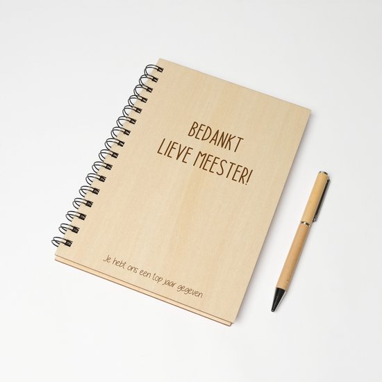 Notitieboek A5 - Luxe balpen - Cadeau - Einde schooljaar cadeau - Notitieboek - Cadeau meester - Bedankt lieve meester