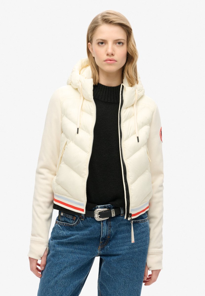 Superdry Storm Fuji Hybrid bomberjack met capuchon Dames Gewatteerde jassen Creme