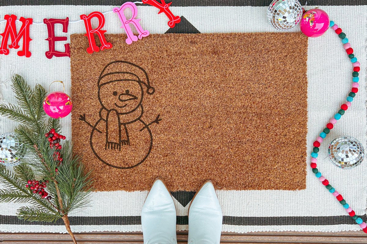 Laser Point Snowman | 60x40 cm | Nieuwe huis cadeau | Ingangsmat | Deurmat met stijl | Verhuizing cadeau | Praktisch & trendy | Perfect voor binnenkomst | Cadeau voor nieuwe woning Bruin | Zwart (Gravering 60x40)
