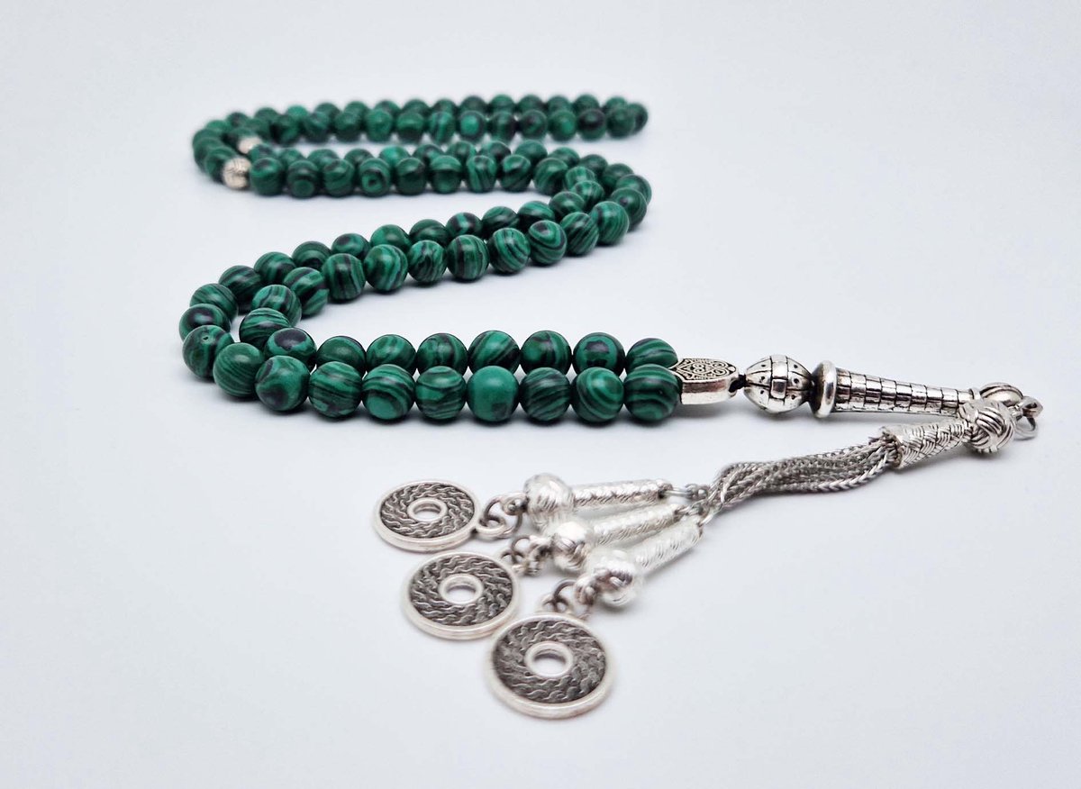 Handgemaakte tesbih "Tasbih" natuursteen "Malachiet" - Aantal kralen 99 - Diameter kralen 8MM - met metaal tassel "Omarmen" - Een mooi cadeau-idee