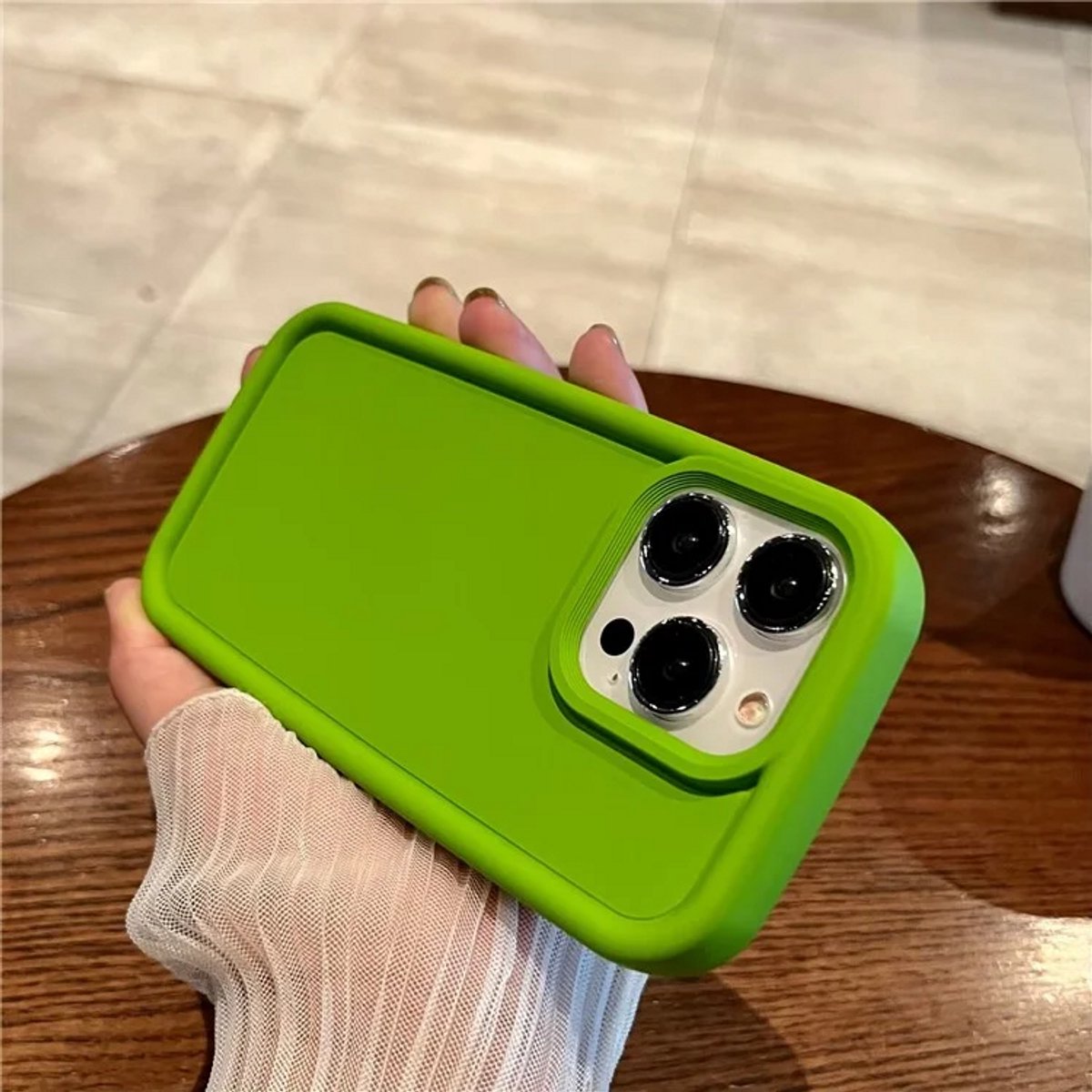 Cityhoesje - iPhone 15 Pro – Drop proof - Soft Silicone Backcase - Groen