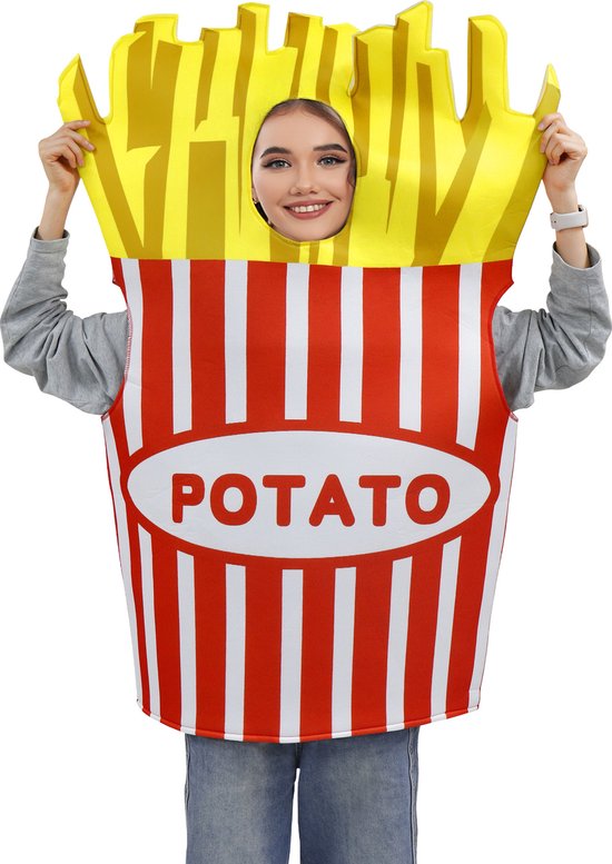 Een persoon in een frietkostuum met de handen boven het hoofd, de tekst POTATO op de voorkant.