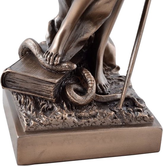 Justitia Romeinse Godin van Rechtvaardigheid - Veronese Design - Bronskleurig beeld - Hoogte 33cm - Vrouwe Justitia van Veronese Design met blauw doorschijnende jurk -