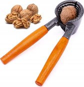 TR Goods - Casse-noisette en acier avec manche en bois - Convient à toutes les noix, y compris les noix, les noisettes et les amandes