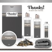 Geschenkset "Thanks! Je bent een topper" - 5 Producten - 900 Gram | Giftset voor hem - Luxe cadeaubox man - Douchegel - Shampoo - Styling Gel - Vader - Wellness - Pakket - Cadeau set - Bedankt - Thank You - Broer - Vriend - Collega - Zilver