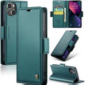 CaseMe - Hoesje geschikt voor iPhone 15 - Retro Wallet Book Case - Met Magnetische Sluiting - Groen