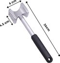 Maillet à viande avec dimensions : 26 cm de long, tête de 6 cm de large et 4,5 cm de profondeur.