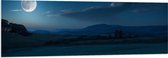 PVC Schuimplaat- Maan - Bergen - Gras - Nacht - Bomen - Wolken - 150x50 cm Foto op PVC Schuimplaat